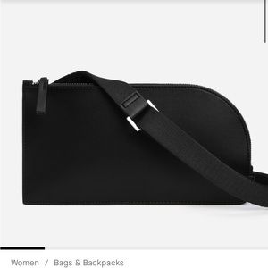 Everlane Cactus Leather Sling Bag NWT